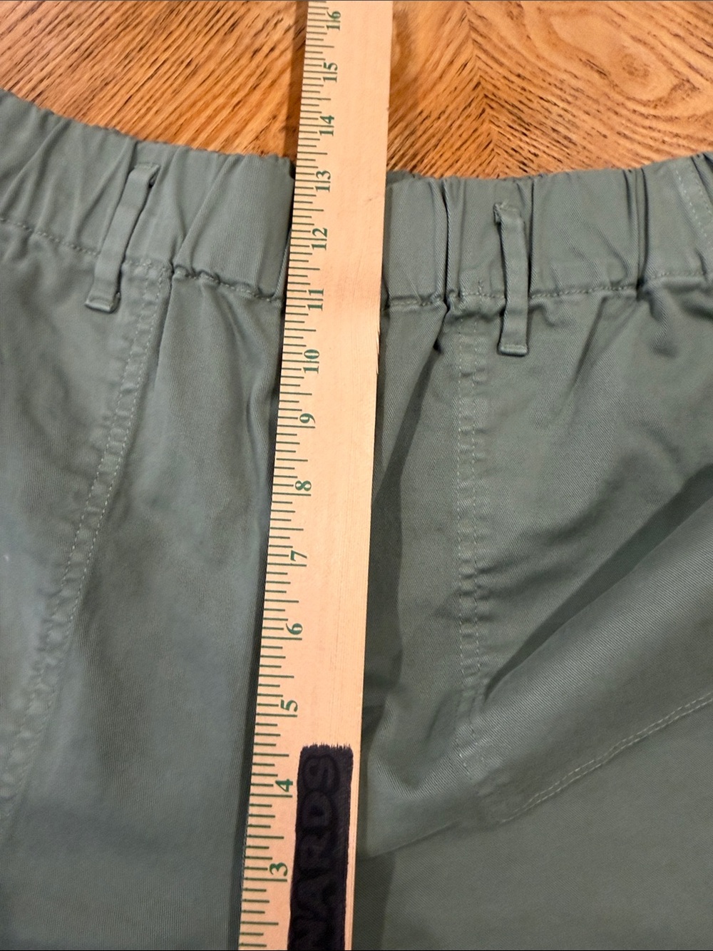 J. Crew Elastic High Rise Baggy Green Cropped Wide Leg Chino Pants - Size Medium - Picture 11 of 14